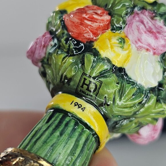 Halcyon  Days Porcelain Flower Rose Bouquet Desk Seal Miniature Figurine 1994 - Picture 6 of 8